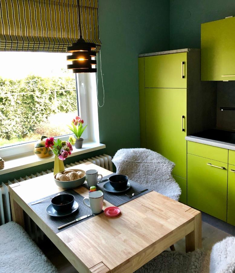 Paradiesje 3 * Leer